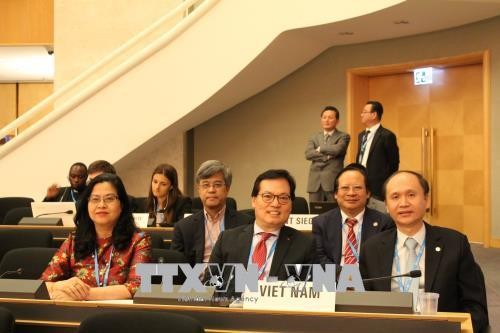 Weltgesundheitsversammlung: Vietnam verstärkt internationale Zusammenarbeit im Gesundheitswesen - ảnh 1