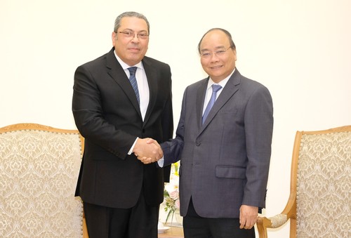 Premierminister Nguyen Xuan Phuc empfängt den ägyptischen Botschafter in Vietnam - ảnh 1