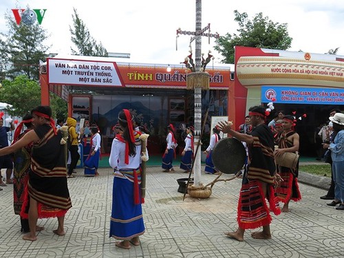 Abschluss des 3. Kulturfestivals der Volksgruppen in Zentralvietnam - ảnh 1