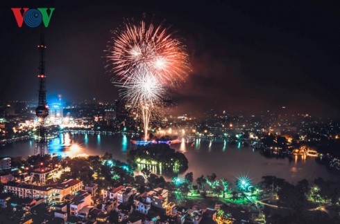 Hanoi wird Feuerwerk an 30 Plätzen zum Jahreswechsel anzünden - ảnh 1