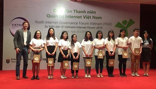Internet Governance Forum der vietnamesischen Jugendlichen  - ảnh 1