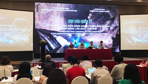 Pressekonferenz über den Tauchausflug zur Erkundung der unterirdischen Flüsse in der Höhle Son Doong - ảnh 1