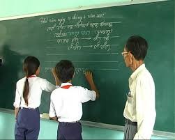Die Volksgruppe der Cham in Binh Thuan bewahrt Sprache und Schrift - ảnh 1