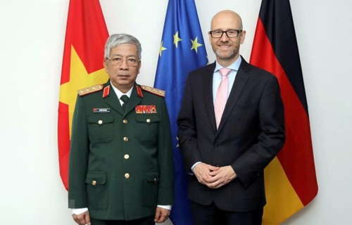 Förderung der Verteidigungszusammenarbeit zwischen Deutschland und Vietnam - ảnh 1