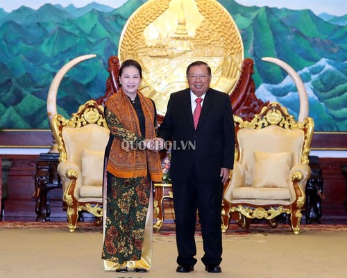 Parlamentspräsidentin Nguyen Thi Kim Ngan beendet Laos-Besuch - ảnh 1