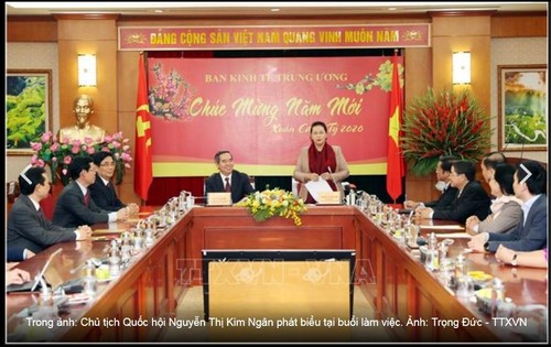 Parlamentspräsidentin Nguyen Thi Kim Ngan führt Arbeitstreffen mit der Wirtschaftskommission der Partei - ảnh 1