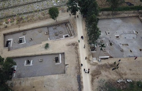 Hai Phong: Archäologische Ausgrabung von 13 Holzpfählen im Kreis Thuy Nguyen - ảnh 1