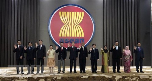 ASEAN und Russland einigen sich auf die Vertiefung der strategischen Partnerschaft - ảnh 1
