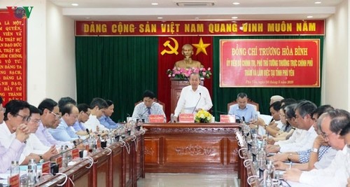 Vize-Premierminister Truong Hoa Binh besucht Provinz Phu Yen - ảnh 1