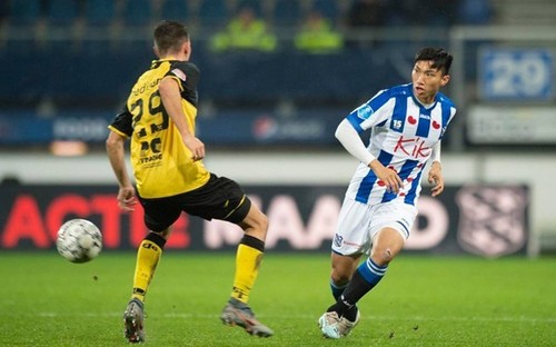 Heerenveen wird Mitte Juli die endgültige Entscheidung über Vertrag mit Verteidiger Doan Van Hau treffen - ảnh 1