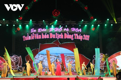 Eröffnung der Kultur- und Tourismuswoche Dong Thap 2021 - ảnh 1