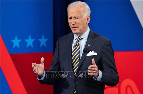 US-Präsident Joe Biden fordert den Senat auf, Hilfspaket in Höhe von 1900 Milliarden US-Dollar zu genehmigen - ảnh 1