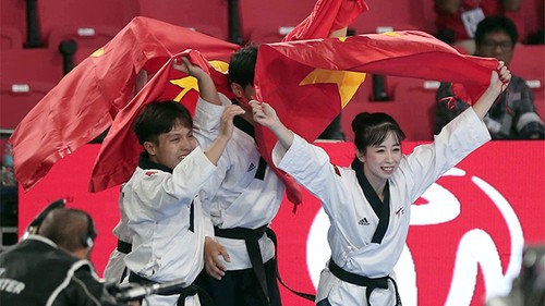   Taekwondo-Kämpferin Chau Tuyet Van kandidert für den Volksrat von Ho-Chi-Minh-Stadt der Amtszeit 2021-2026 - ảnh 1