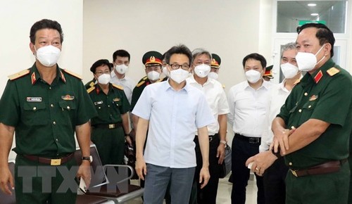 Vize-Premierminister Vu Duc Dam: Mobilisierung aller Ressourcen zur Bekämpfung der Epidemie in Ho-Chi-Minh-Stadt - ảnh 1