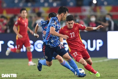 Die vietnamesische Fußballnationalmannschaft wird beim AFF Cup 2020 stärker als Thailand bewertet - ảnh 1