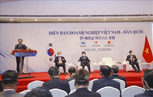 Vietnam und Südkorea wollen bis 2023 das bilaterale Handelsvolumen auf 100 Milliarden US-Dollar steigern - ảnh 1