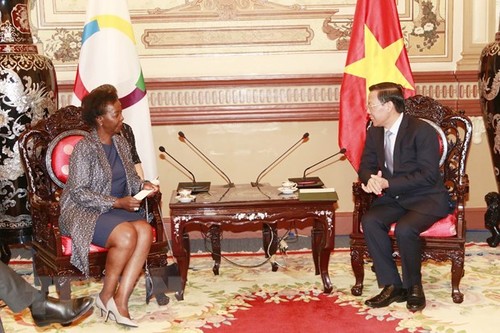 Die Generalsäkretärin der Internationalen Organisation Frankophonie würdigt das Potenzial der Zusammenarbeit mit Vietnam - ảnh 1