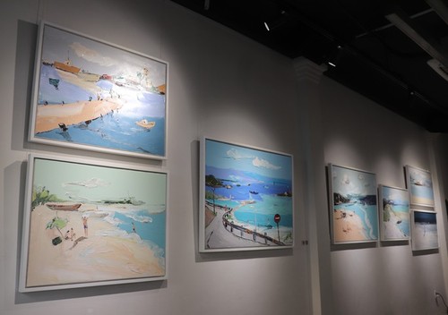 Erinnerungen durch die Ausstellung „Heimat” des Malers Nguyen Van Tung - ảnh 1