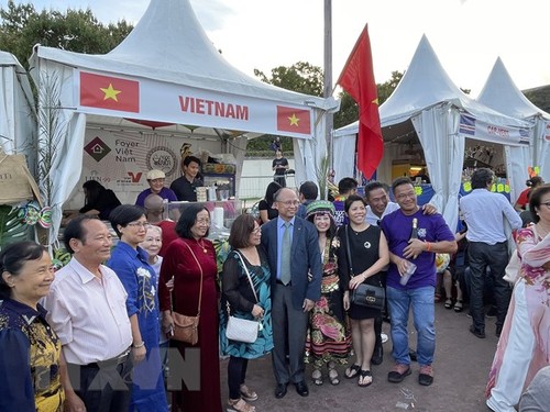 Vietnam nimmt am internationalen kulinarischen Dorf in Frankreich teil - ảnh 1