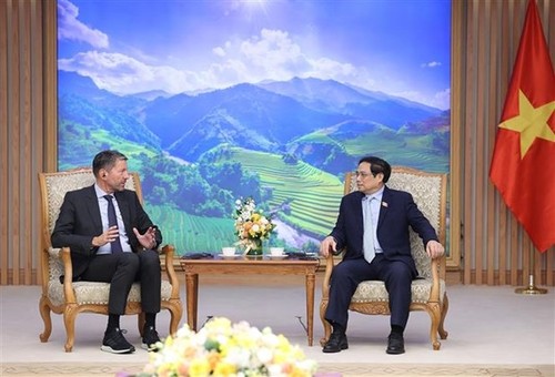 Premierminister Pham Minh Chinh: Adidas leistet einen bedeutenden Beitrag zur Entwicklung der vietnamesischen Wirtschaft - ảnh 1
