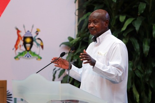 Ugandas Präsident beendet seinen Besuch in Vietnam - ảnh 1