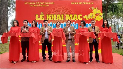 Die Provinz Gia Lai eröffnet das Zeitungsfest des Jahres der Katze 2023 - ảnh 1
