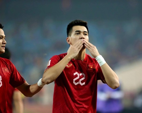 Vietnamesischer Fußballspieler für den asiatischen Goldenen Ball 2022 nominiert - ảnh 1