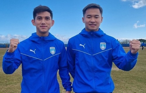 Zwei vietnamesische Fußballspieler spielen in Südkorea - ảnh 1