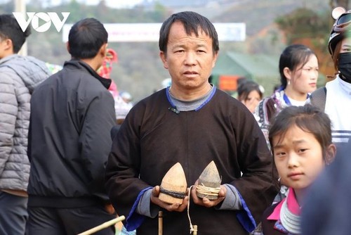 Tu Lu – ein einzigartiges Spiel der Volksgruppe der Mong - ảnh 3