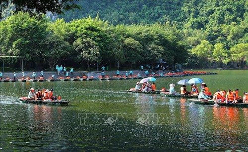 Forbes ehrt Ninh Binh als eines der 23 besten Touristenziele im Jahr 2023 - ảnh 1