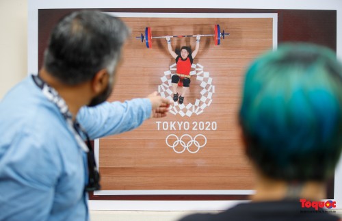 Ausstellung “Weg zu den Olympischen Spielen 2024“ - ảnh 1