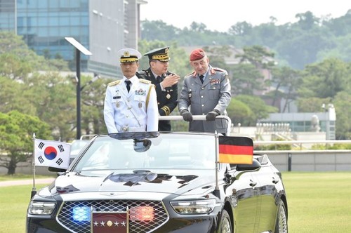 Generäle Südkoreas und Deutschlands diskutieren über militärische Zusammenarbeit - ảnh 1