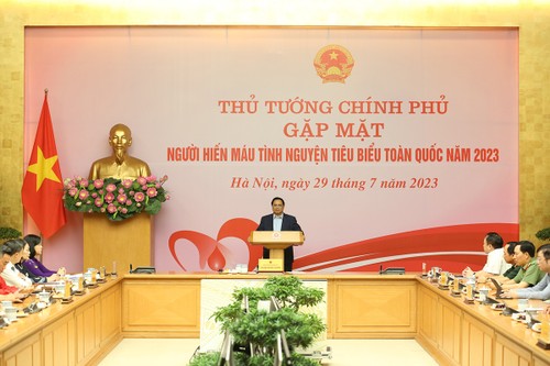 Premierminister Pham Minh Chinh: Blutspende ist für jeden Menschen Verantwortung und „Befehl” aus dem Herzen - ảnh 1