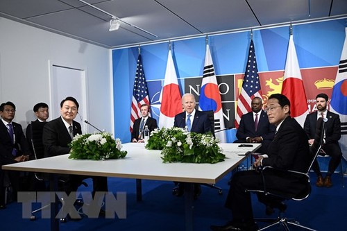 Gipfeltreffen der USA, Japans und Südkoreas: Die trilaterale Zusammenarbeit auf ein neues Niveau bringen - ảnh 1