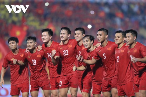 Vietnams Fußballnationalmannschaft gewinnt das Freundschaftsspiel gegen Palästina - ảnh 1