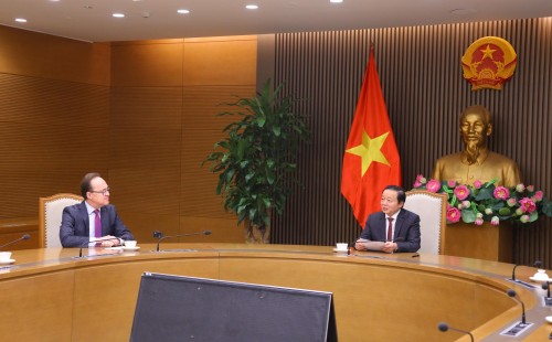 Vize-Premierminister Tran Hong Ha empfängt den russischen Botschafter in Vietnam - ảnh 1