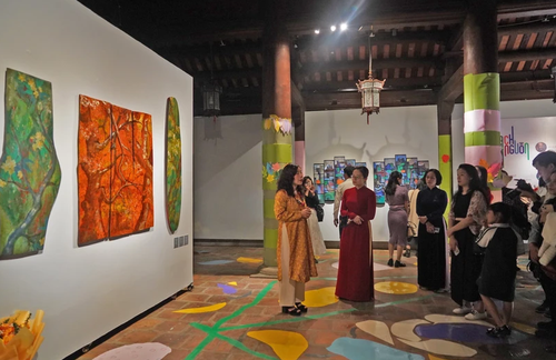 Ausstellung über die Kultur von Thang Long – Hanoi - ảnh 1