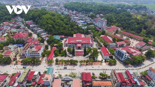 Neues Aussehen der Stadt Dien Bien Phu nach 70 Jahren Befreiung - ảnh 12