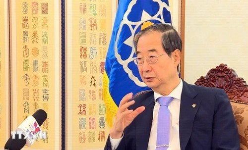 Südkorea-Besuch des Premierministers Pham Minh Chinh: Vertiefung der strategischen Zusammenarbeit beider Länder - ảnh 1