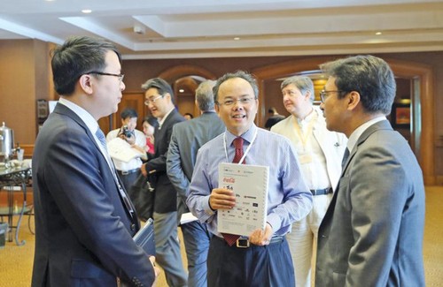 베트남 투자활동에 관한 정책법률연구자문협회 출범 - ảnh 1