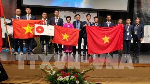베트남, 국제 천체물리학 올림피아드 5위 차지 - ảnh 1