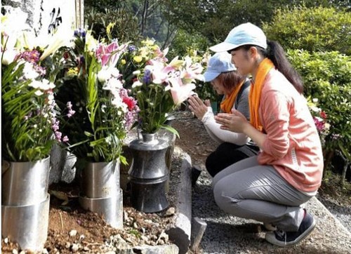 일본항공 520 명 승객 사망 사고 추모식 - ảnh 1