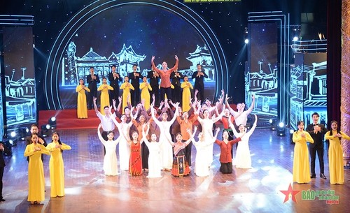 베트남 공산당 설립 93주년 기념 문화 예술 프로그램 - ảnh 1