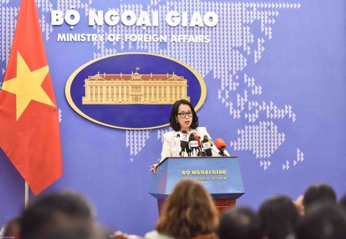 외교부 대변인, 베트남의 해역에 中 불법 조사 중지 요청 - ảnh 1