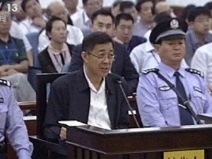 ចិន៖ លោក Bo Xilai ត្រូវដាក់គុកអស់មួយជីវិត - ảnh 1