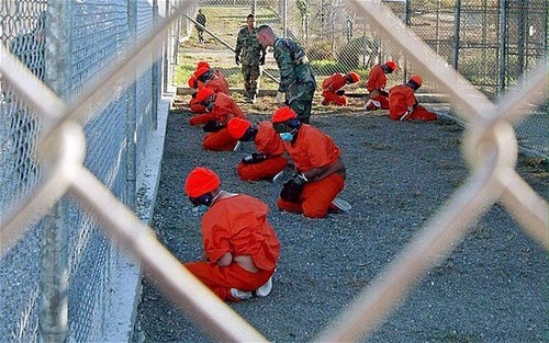 ប្រធានាធិបតីអាមេរិកសន្យាបិទទ្វាពន្ធនាគារ Guantanamo - ảnh 1