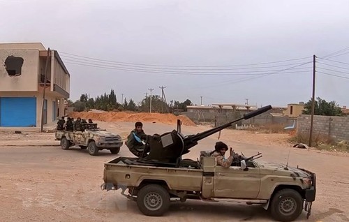 Semua pihak pserta bentrokan di Libia berpartisipasi pada putaran baru perundingan tentang gencatan senjata  - ảnh 1