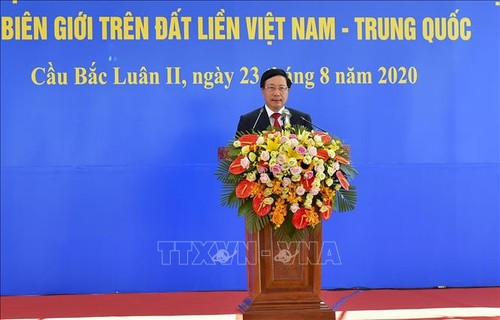 Membawa hubungan kemitraan dan kerjasama yang strategis dan komprehensif Vietnam-Tiongkok menjadi intensif  - ảnh 1