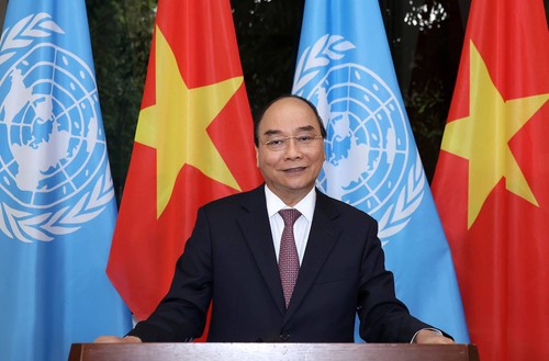 PM Nguyen Xuan Phuc: Bersatu, Bekerjasama, Memperkuat multilateralisme dengan sentral sebagai PBB - ảnh 1