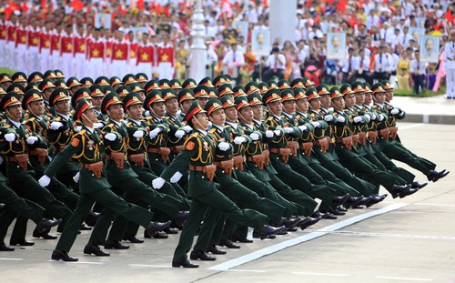 Tentara Rakyat Vietnam Maju Menjadi Reguler dan Modern - ảnh 1